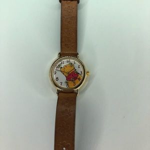 Winnie the Pooh watch with leather band